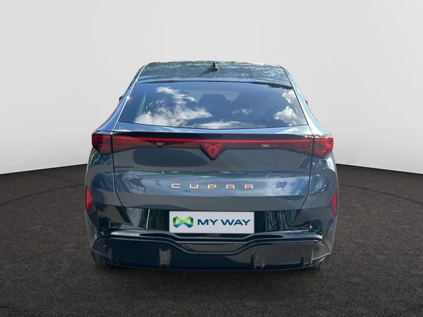 CUPRA Tavascan (2025) — foto 15 van 18