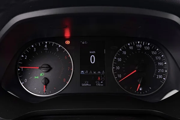 Renault Captur (2021) — foto 11 van 28