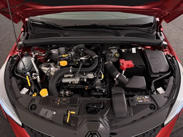 RENAULT Clio (2025) — foto 6 van 27