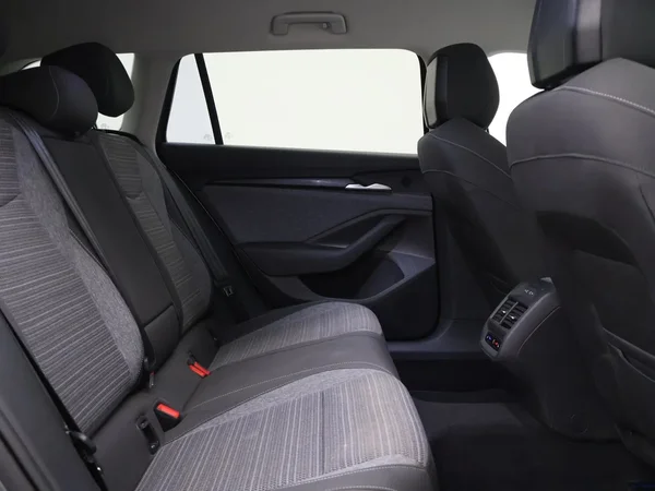 Škoda Superb (2025) — foto 28 van 31