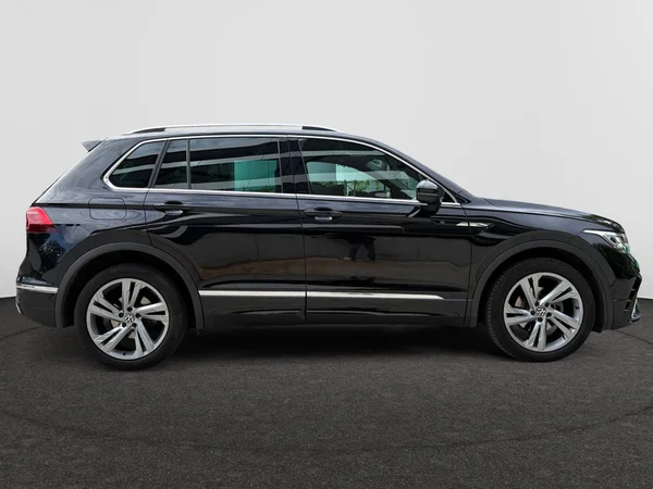 VOLKSWAGEN Tiguan (2023) — foto 21 van 24