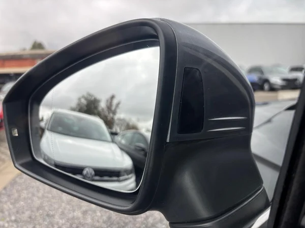 VOLKSWAGEN Tiguan Allspace Dsl (2022) — foto 11 van 20