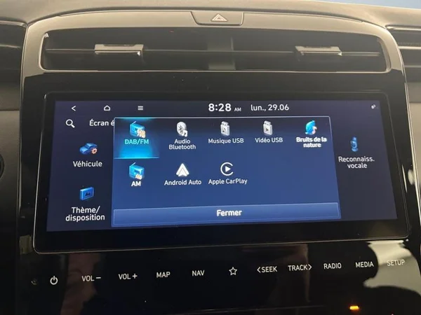 HYUNDAI Tucson (2023) — foto 5 van 24