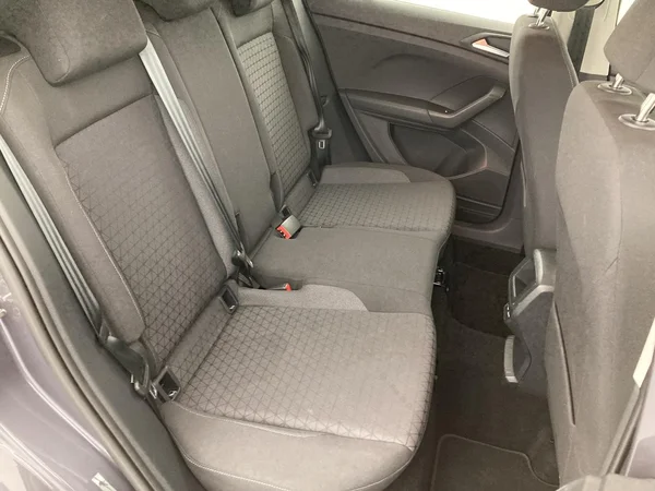 VOLKSWAGEN T-Cross (2023) — foto 13 van 36
