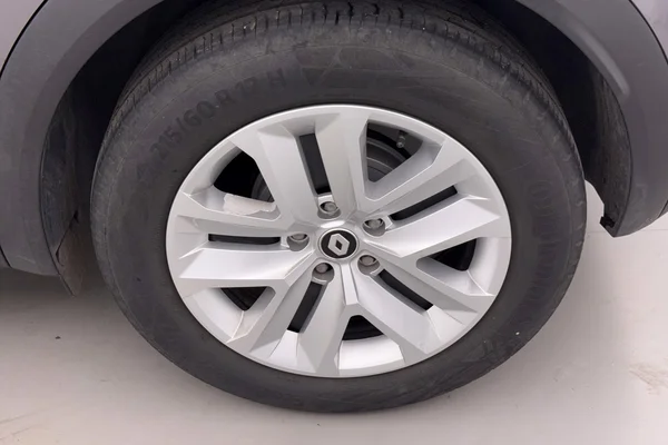 Renault Captur (2021) — foto 20 van 28