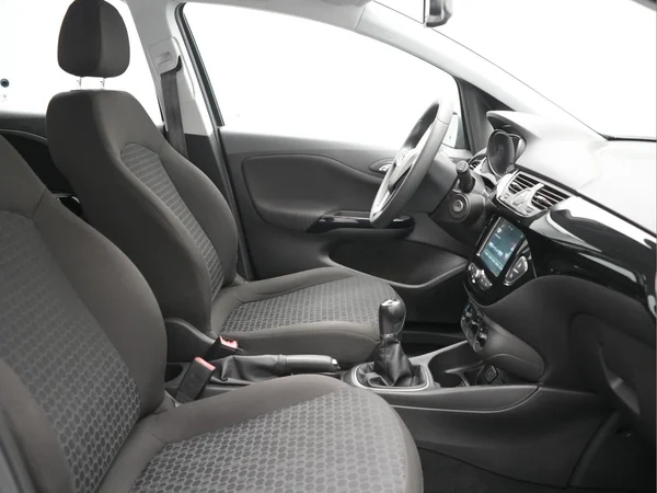 OPEL Corsa (2016) — foto 8 van 20