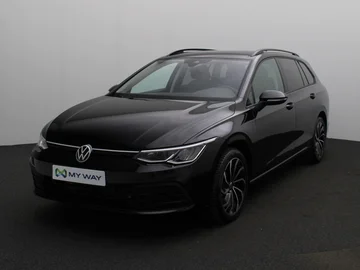 VOLKSWAGEN Golf VIII SW (2024)