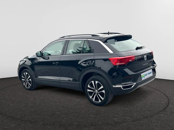 VOLKSWAGEN T-Roc (2019) — foto 8 van 18