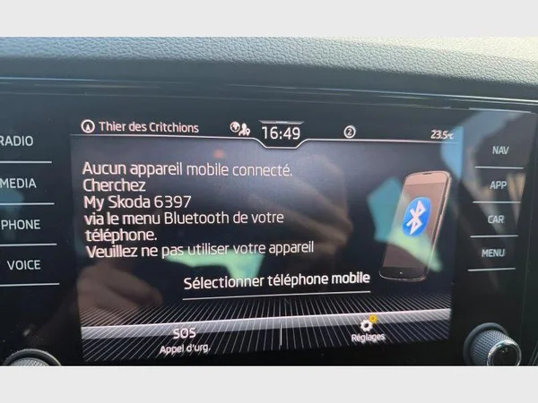 Skoda Karoq (2023) — foto 8 van 25