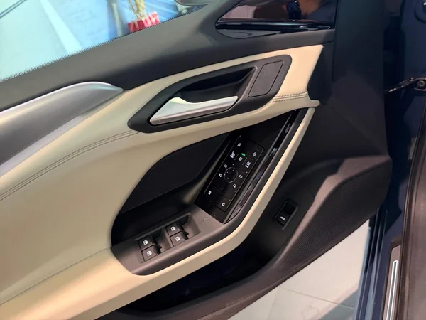 AUDI A6 Avant e-tron (2026) — foto 7 van 23