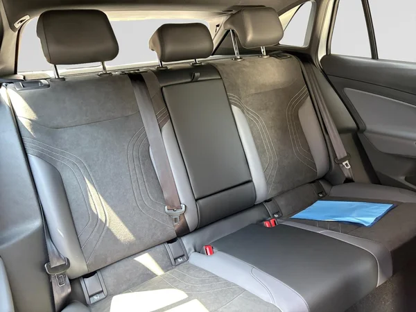 VOLKSWAGEN ID.4 (2026) — foto 11 van 24