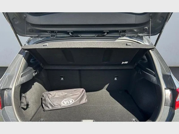 Kia CEED (2020) — foto 21 van 29