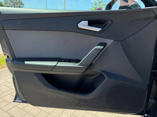 SEAT Leon ST (2025) — foto 8 van 24