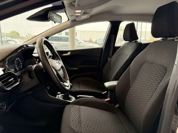 Ford Fiesta (2023) — foto 2 van 22