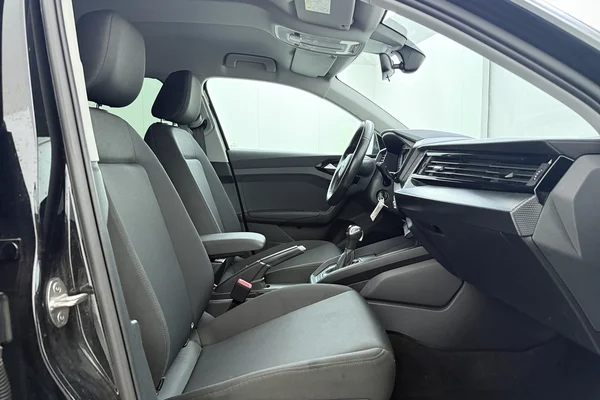 Audi A1 sportback (2023) — foto 20 van 22