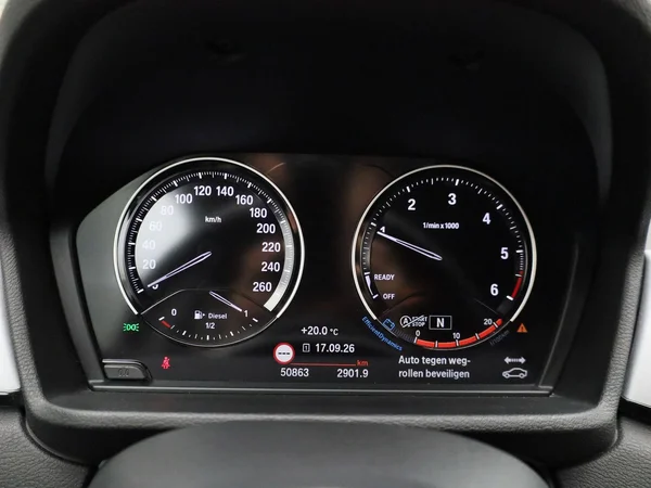 BMW X1 (2022) — foto 9 van 35