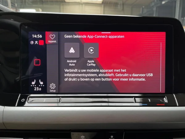 VOLKSWAGEN Golf VIII SW (2024) — foto 6 van 22