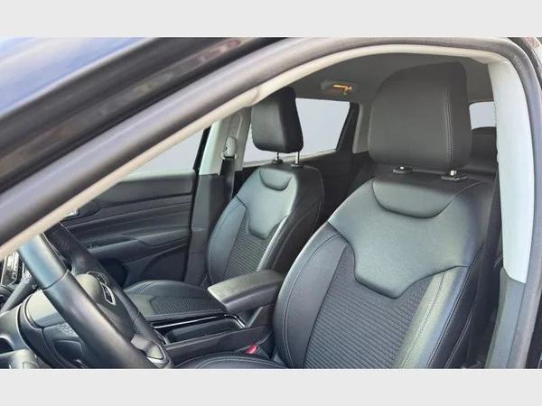 Jeep Compass (2023) — foto 3 van 29
