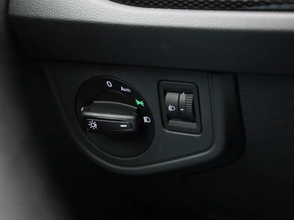 Volkswagen Taigo (2023) — foto 10 van 38