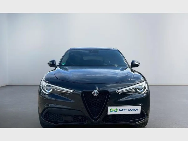 Alfa Romeo Stelvio (2021) — foto 12 van 37