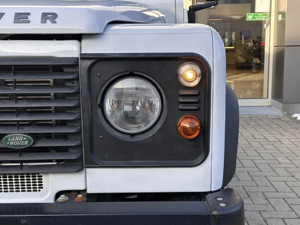 Land Rover Defender (2013) — foto 13 van 21