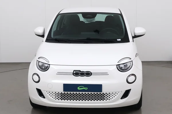 Fiat E-500 (2023) — foto 10 van 17