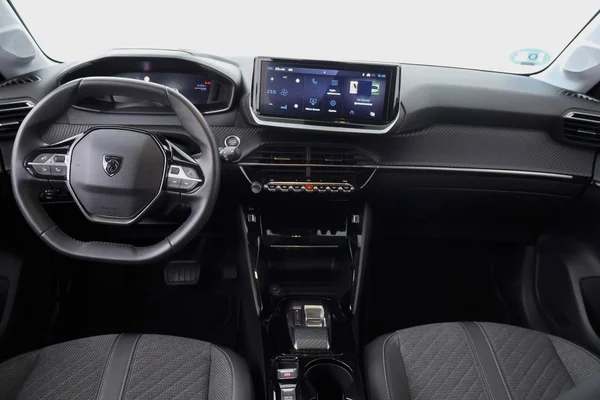 Peugeot E-208 (2025) — foto 3 van 64