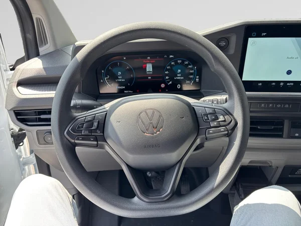 VOLKSWAGEN Transporter T7 26 Fou Swb Dsl (2025) — foto 4 van 21