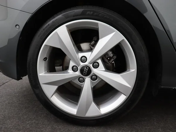 AUDI A3 Sportback (2025) — foto 16 van 18