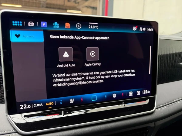 VOLKSWAGEN Tiguan (2026) — foto 18 van 19