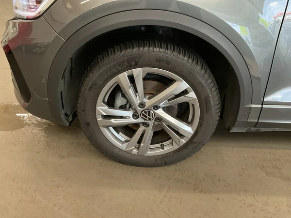 VOLKSWAGEN T-Roc (2023) — foto 11 van 23