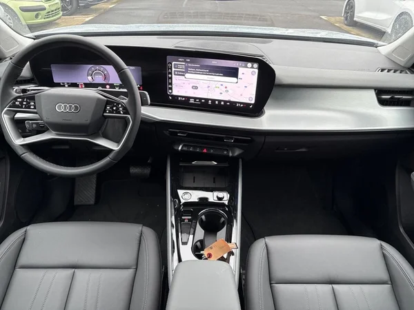 AUDI Q3 Sportback (2025) — foto 13 van 13