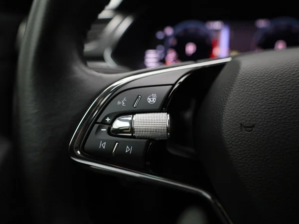 Škoda Superb (2022) — foto 14 van 43