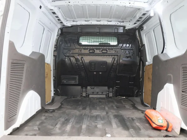 Ford Transit Connect (2022) — foto 18 van 31