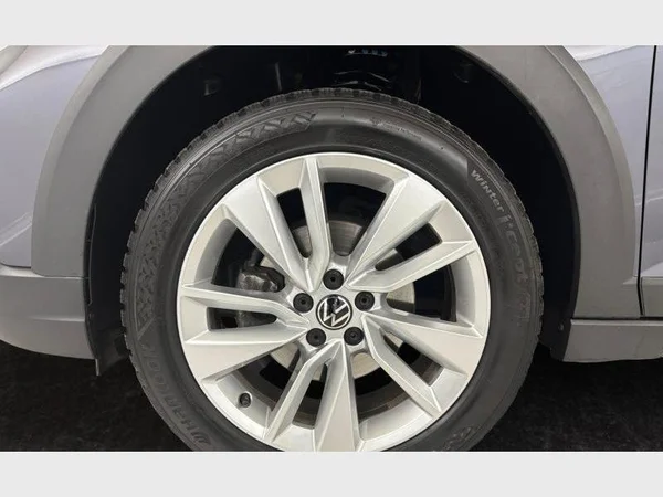 Volkswagen Taigo (2024) — foto 20 van 21