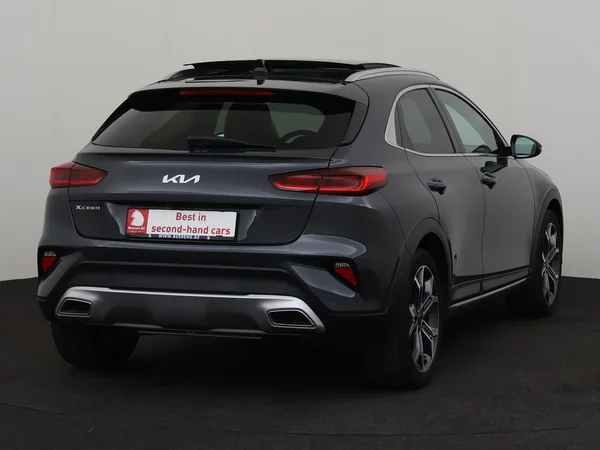 KIA XCeed (2022) — foto 23 van 32