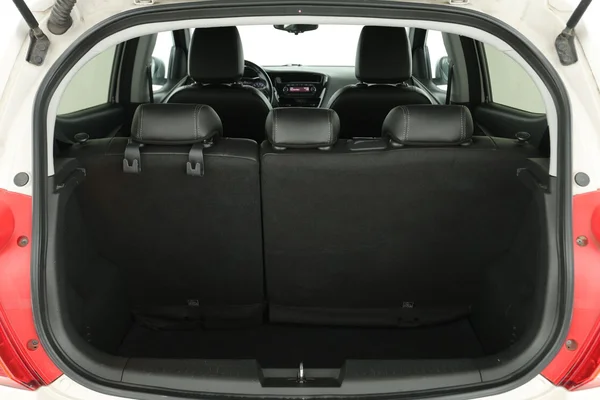Opel Karl (2016) — foto 8 van 16
