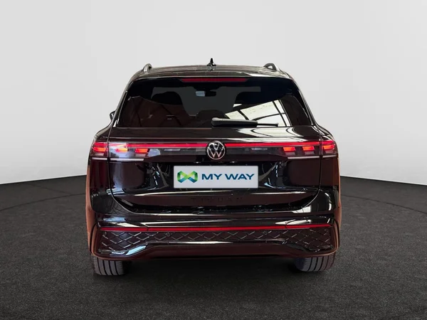 VOLKSWAGEN Tiguan (2025) — foto 19 van 24