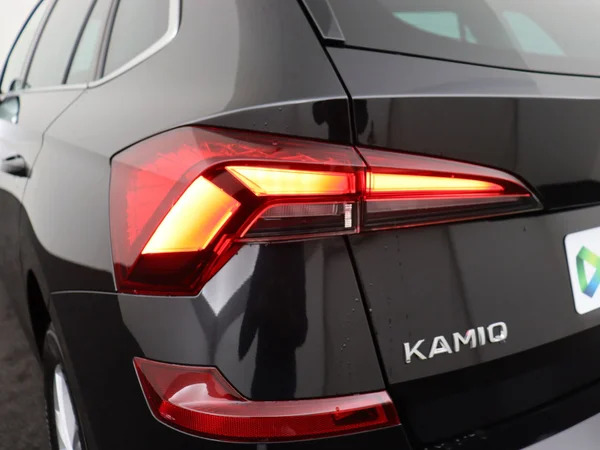SKODA Kamiq (2025) — foto 6 van 18