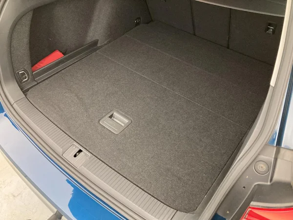 VOLKSWAGEN Passat Variant Dsl (2021) — foto 27 van 36