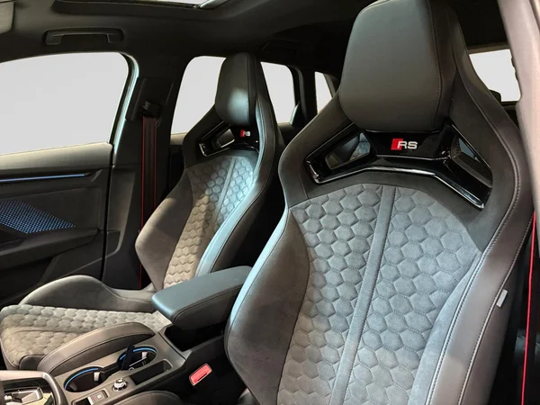 AUDI RS3 Sportback (2026) — foto 6 van 9