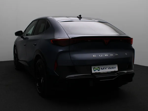 CUPRA Tavascan (2024) — foto 7 van 36