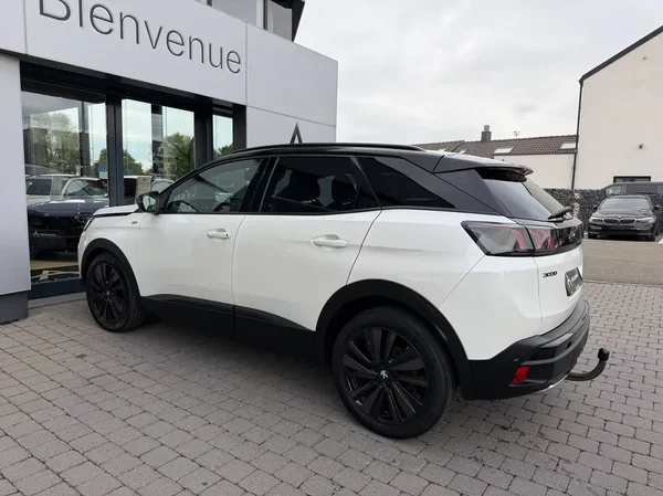 Peugeot 5008 (2021) — foto 21 van 29