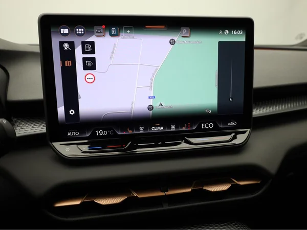 CUPRA Terramar e-Hybrid (PHEV) (2025) — foto 10 van 23