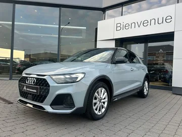 Audi A1 40c3f1dd-eded-4f5b-bc94-c6f8ba0253d0