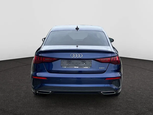 AUDI A3 Sedan (2022) — foto 11 van 21