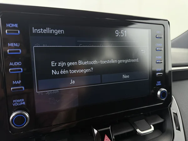 TOYOTA Corolla (2022) — foto 11 van 28