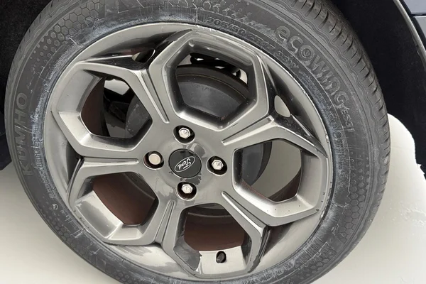 Ford Ecosport (2018) — foto 17 van 36