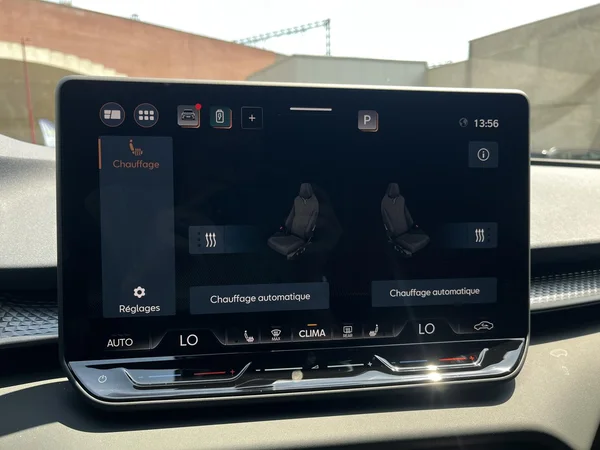 CUPRA Terramar e-Hybrid (PHEV) (2026) — foto 8 van 18