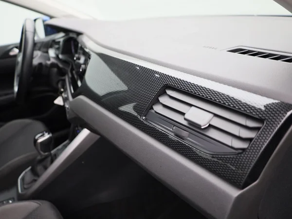 Volkswagen Taigo (2022) — foto 31 van 38